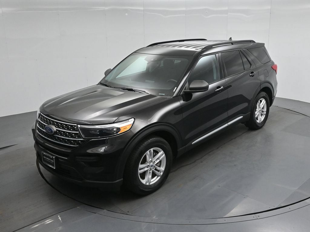 Certified 2023 Ford Explorer XLT RWD image 37