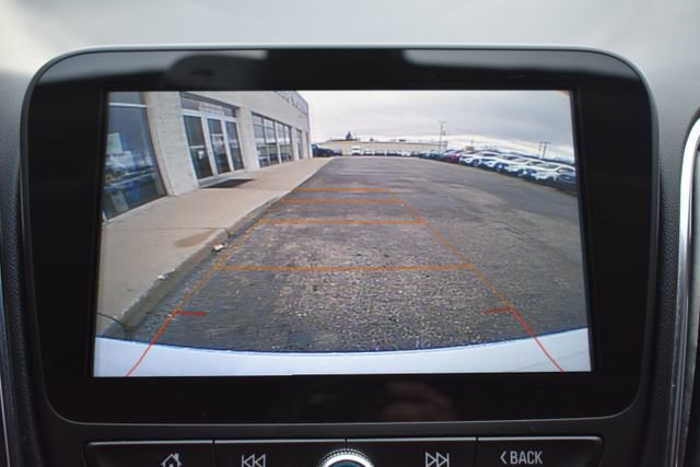 Used 2018 Chevrolet Malibu LT image 28