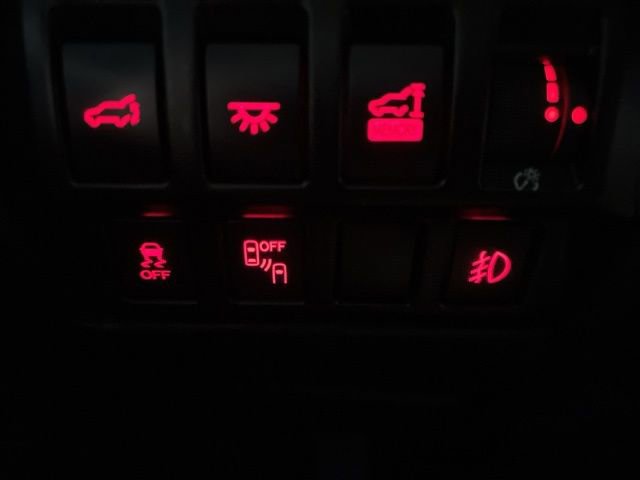 Used 2022 Subaru Ascent Premium w/ Convenience Package image 44