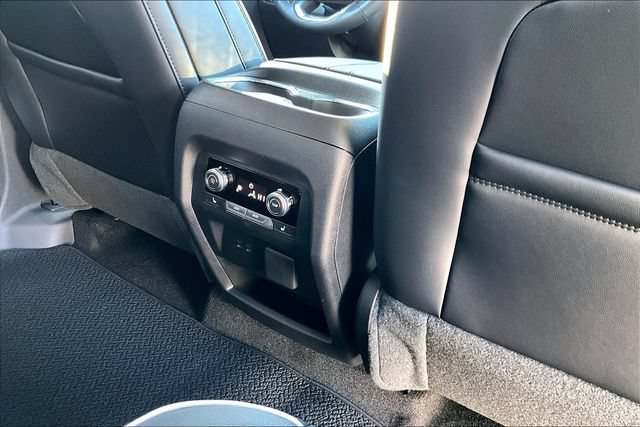 New 2026 GMC Acadia Denali w/ Super Cruise Package FWD image 13