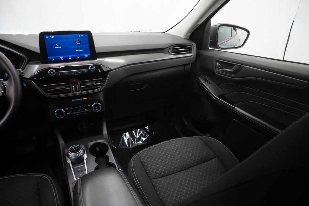 Used 2024 Ford Escape Active w/ Cold Weather Package FWD image 26