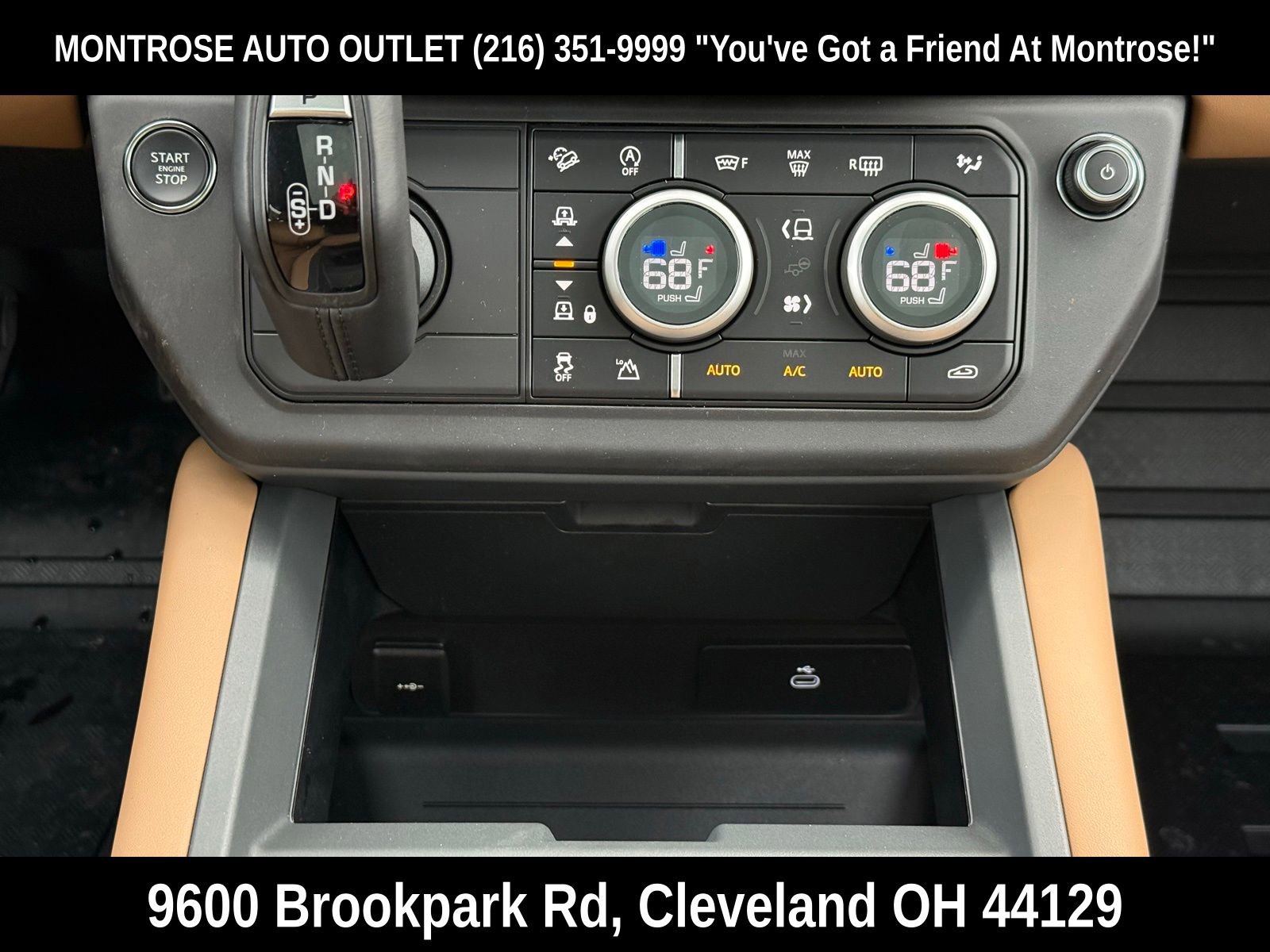 New 2026 Land Rover Defender 110 X-Dynamic SE image 24