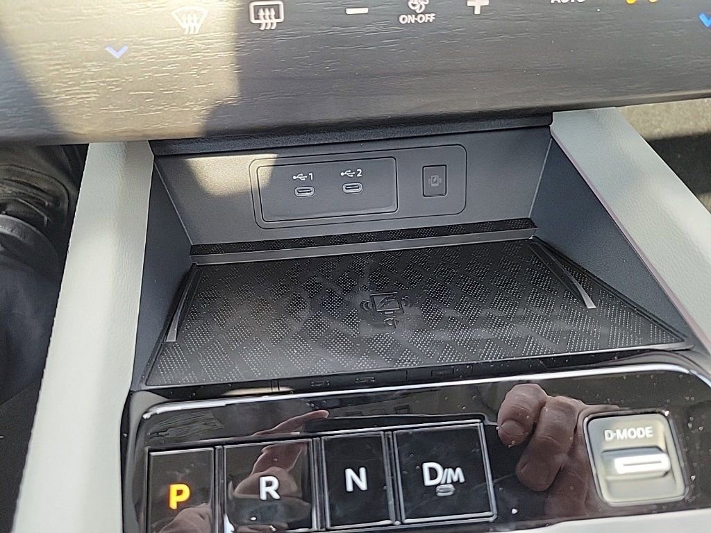 Used 2025 Nissan Murano SL w/ Cargo Package image 23