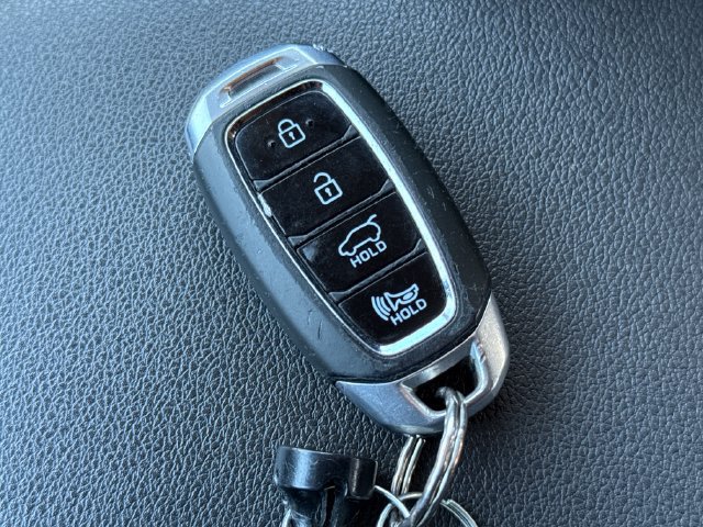 Used 2018 Hyundai Kona SEL AWD/4WD image 32