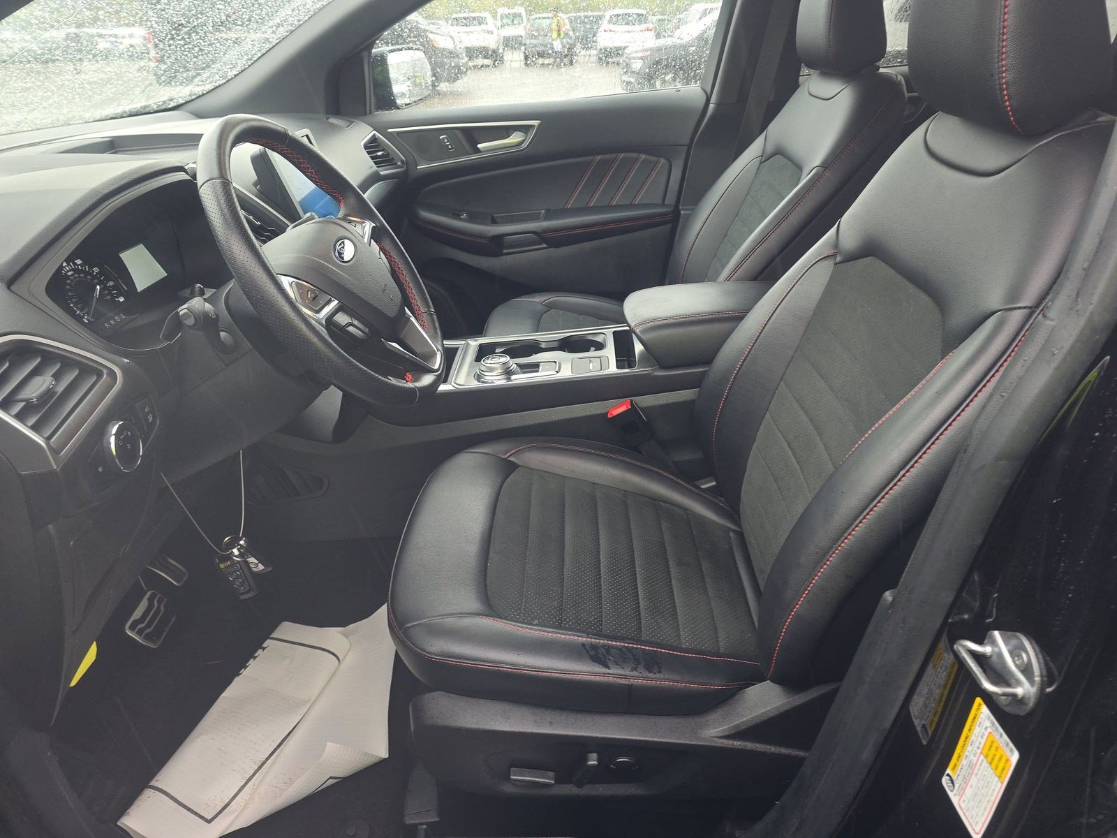 Used 2023 Ford Edge ST-Line image 13