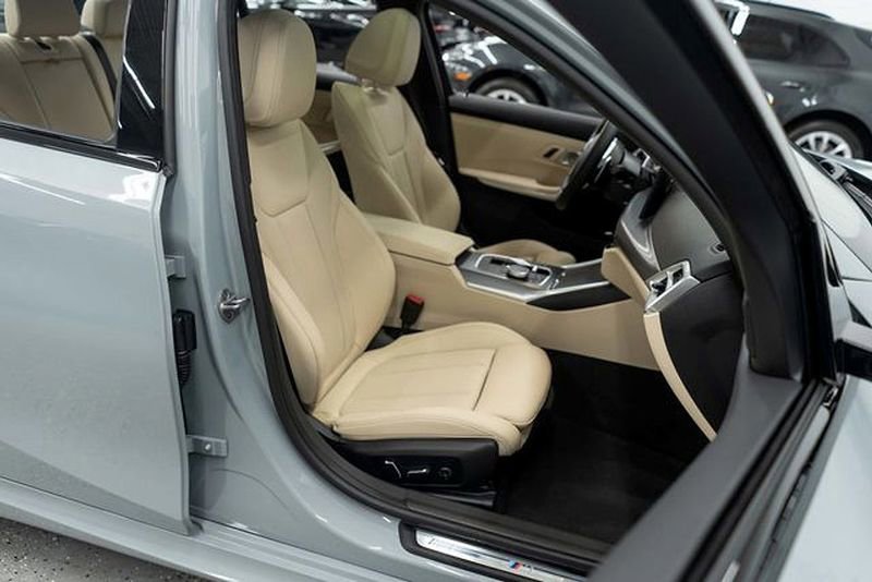Used 2025 BMW 330i xDrive w/ M-Sport Package image 10