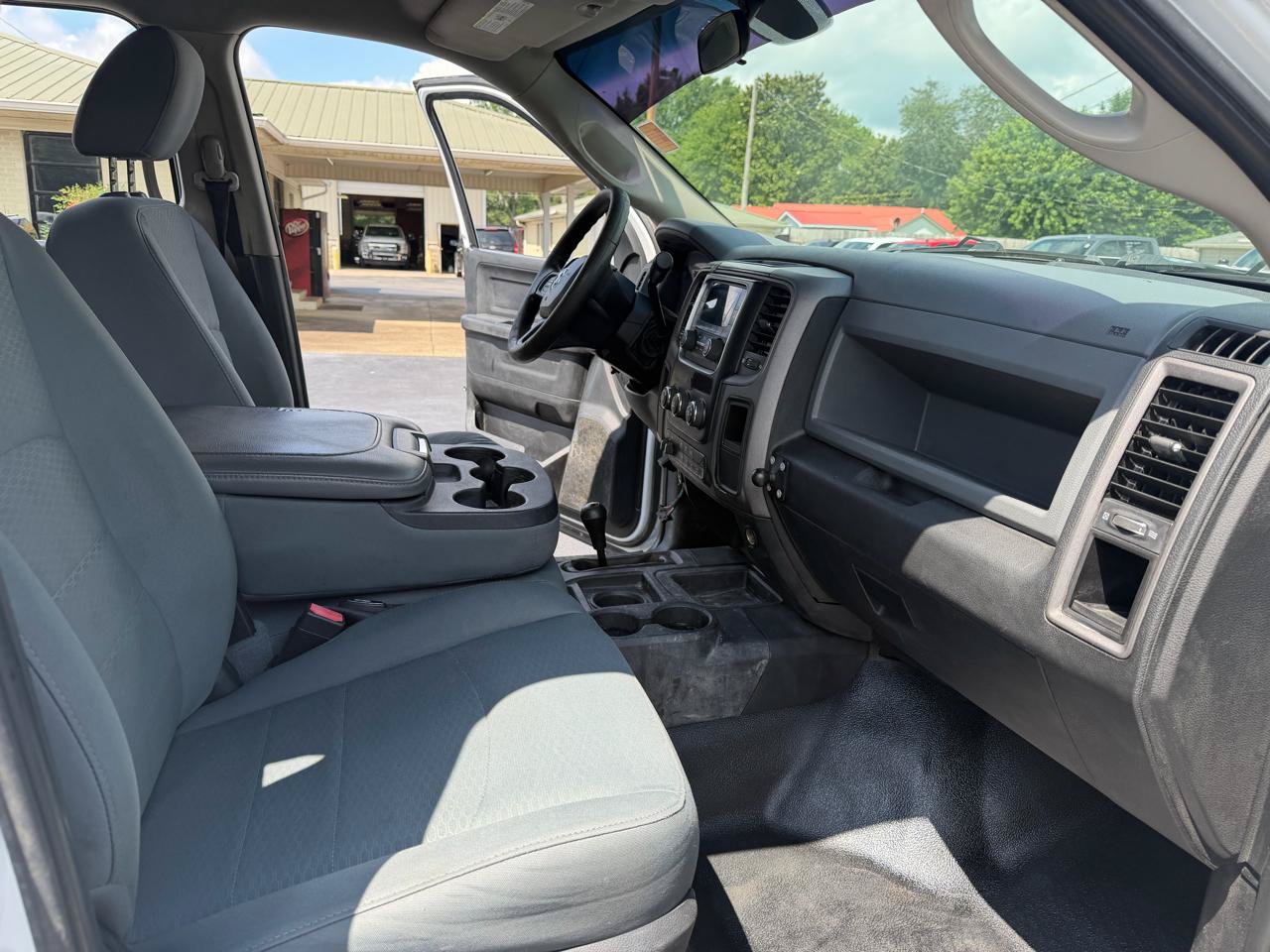 Used 2016 RAM 4500 Tradesman AWD/4WD image 12