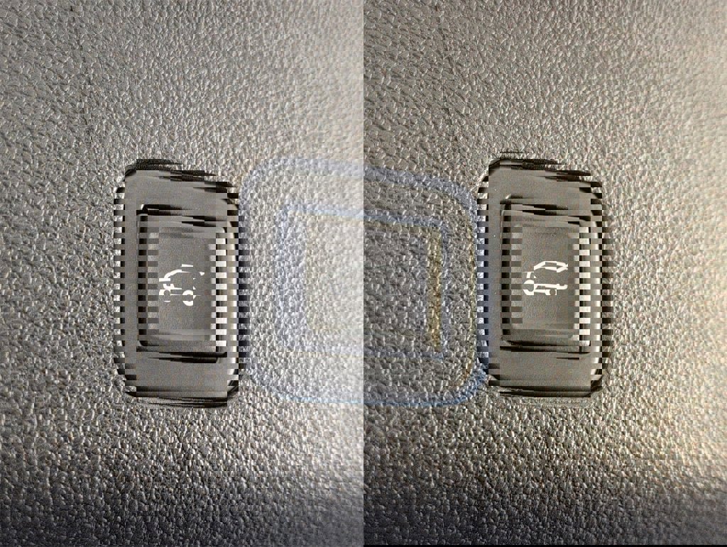 Used 2021 Chevrolet Tahoe RST w/ Luxury Package image 6