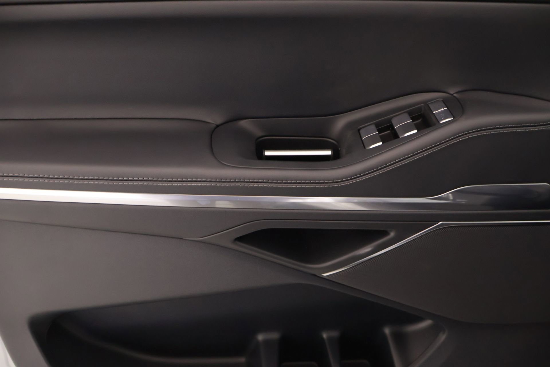 New 2026 Lincoln Navigator Premiere image 16