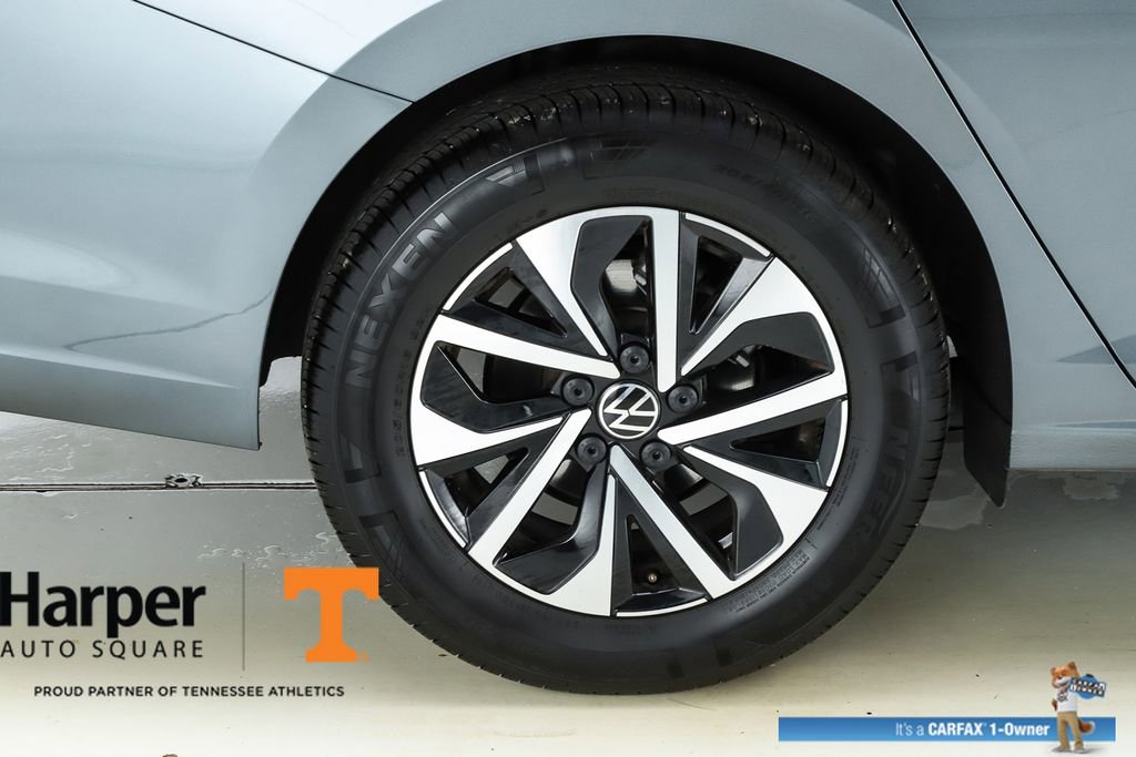 Used 2025 Volkswagen Jetta S image 13