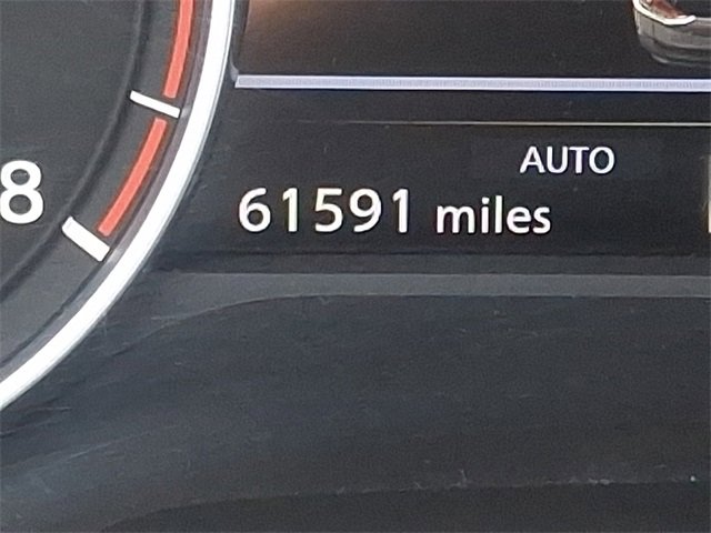 Used 2023 Nissan Rogue SV image 16