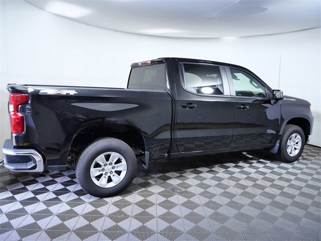 Used 2024 Chevrolet Silverado 1500 LT image 8