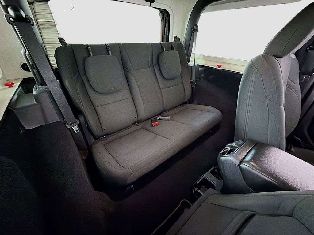 Used 2019 Jeep Wrangler Sport S image 23