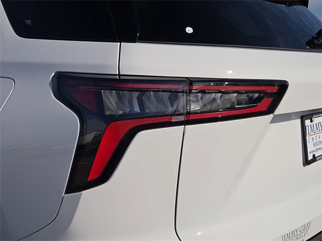 New 2026 Chevrolet Equinox LT w/ Convenience Package II image 11