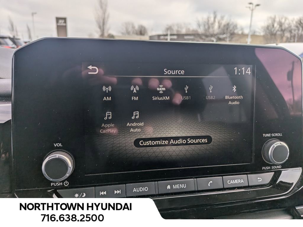 Used 2025 Nissan Pathfinder SV image 20