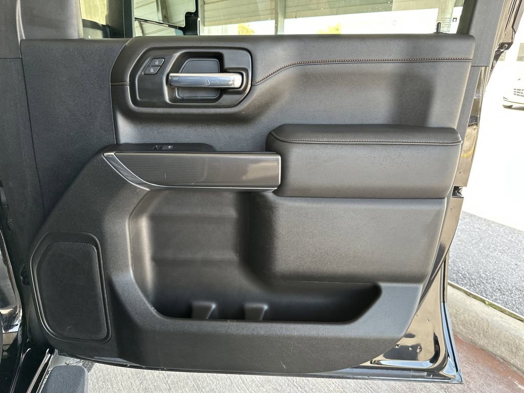 Used 2022 GMC Sierra 2500 AT4 w/ Gooseneck/5TH Wheel Package image 37