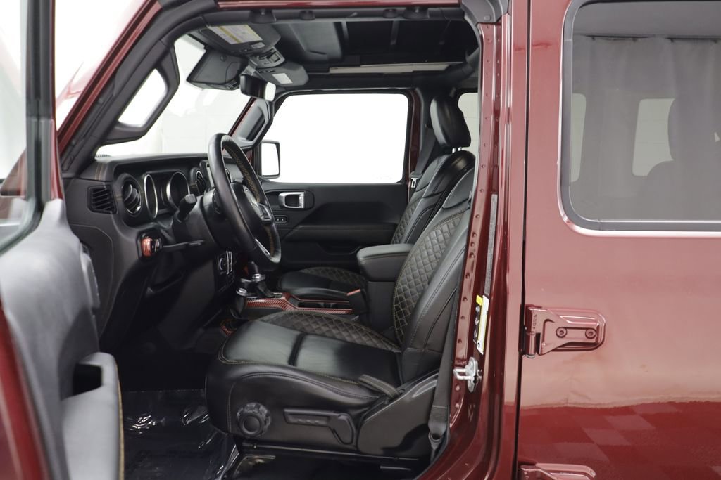 Used 2021 Jeep Wrangler Unlimited Sahara AWD/4WD image 5
