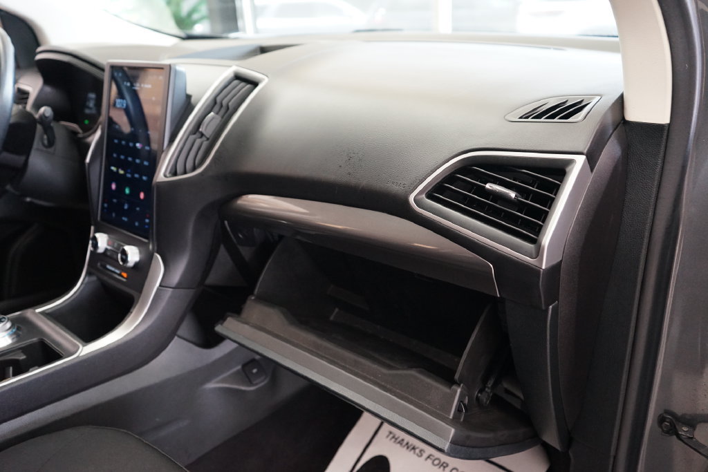 Used 2023 Ford Edge SE w/ Black Appearance Package AWD/4WD image 41
