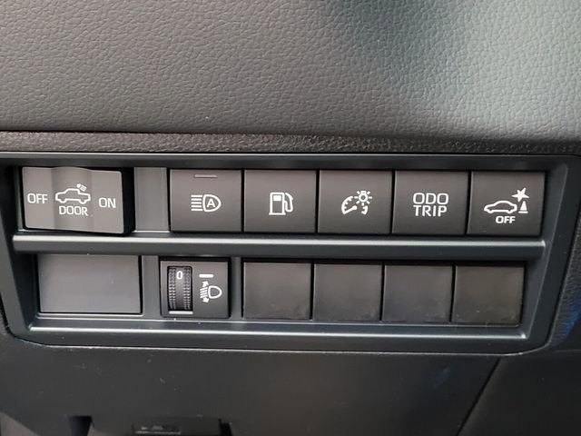 New 2025 Toyota Tundra Limited image 28