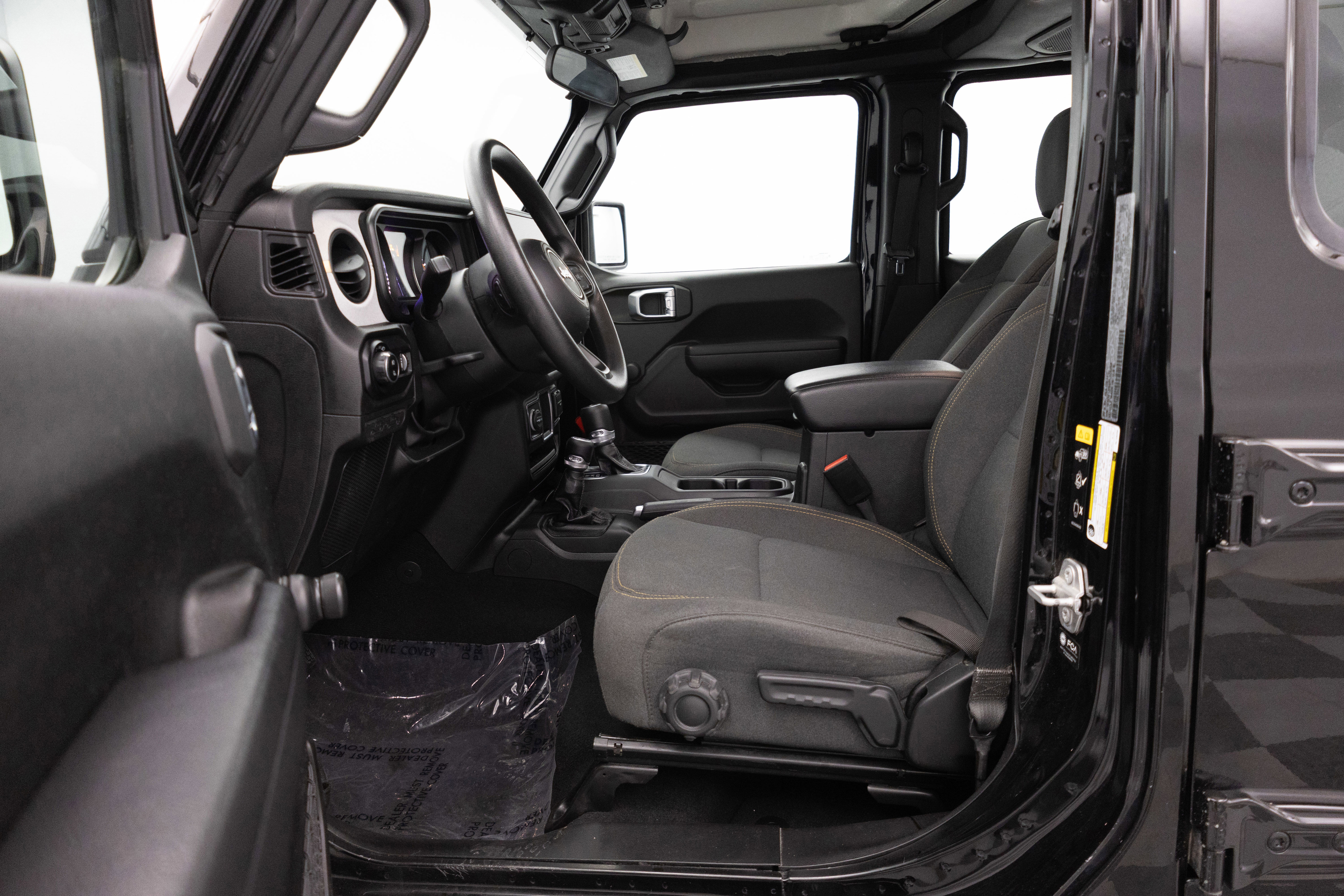 Used 2024 Jeep Gladiator Sport image 19