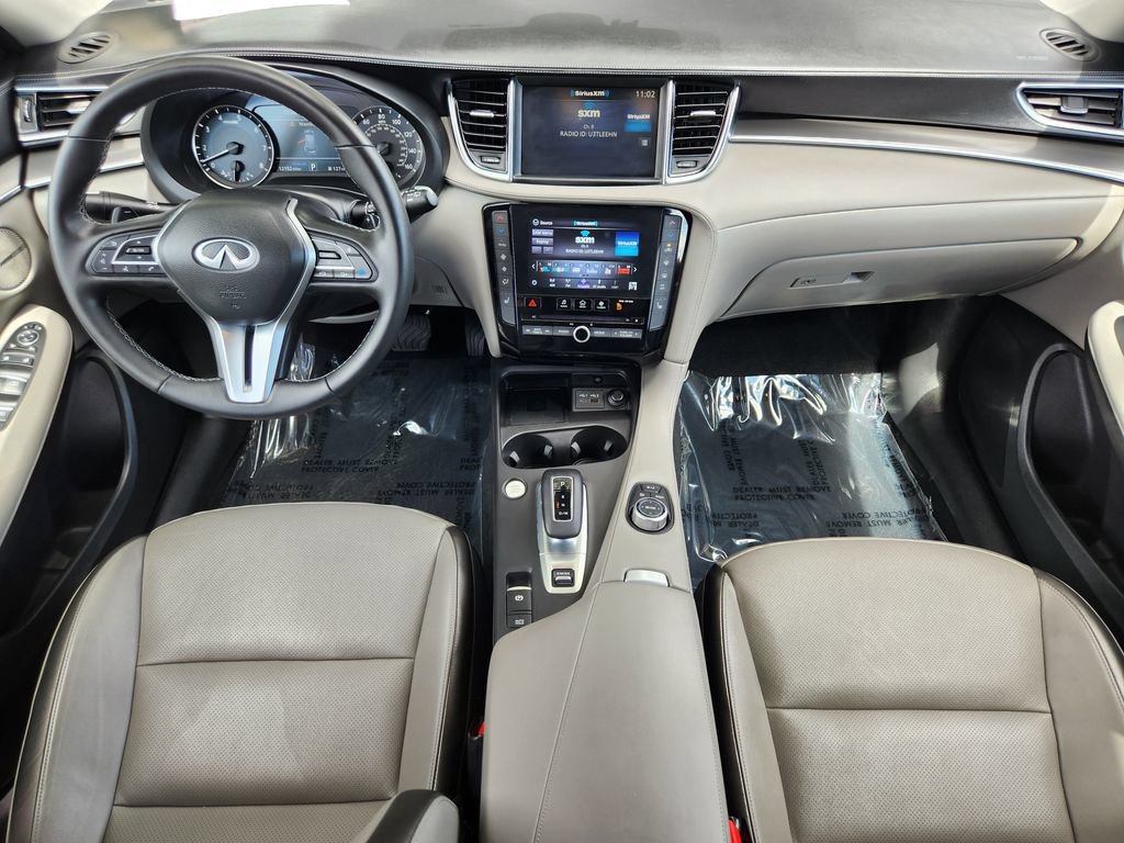 Used 2024 INFINITI QX50 Luxe AWD/4WD image 16