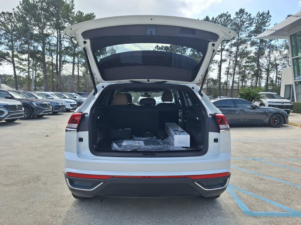 New 2026 Volkswagen Atlas Cross Sport SE image 26