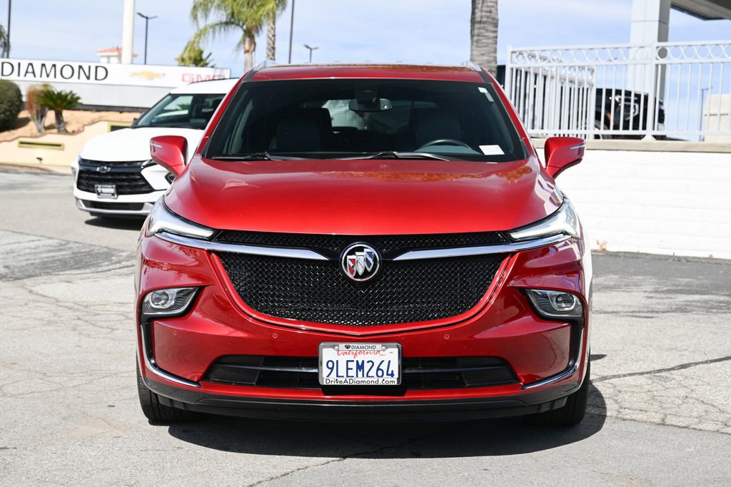 Used 2024 Buick Enclave Essence w/ Sport Touring Edition image 3