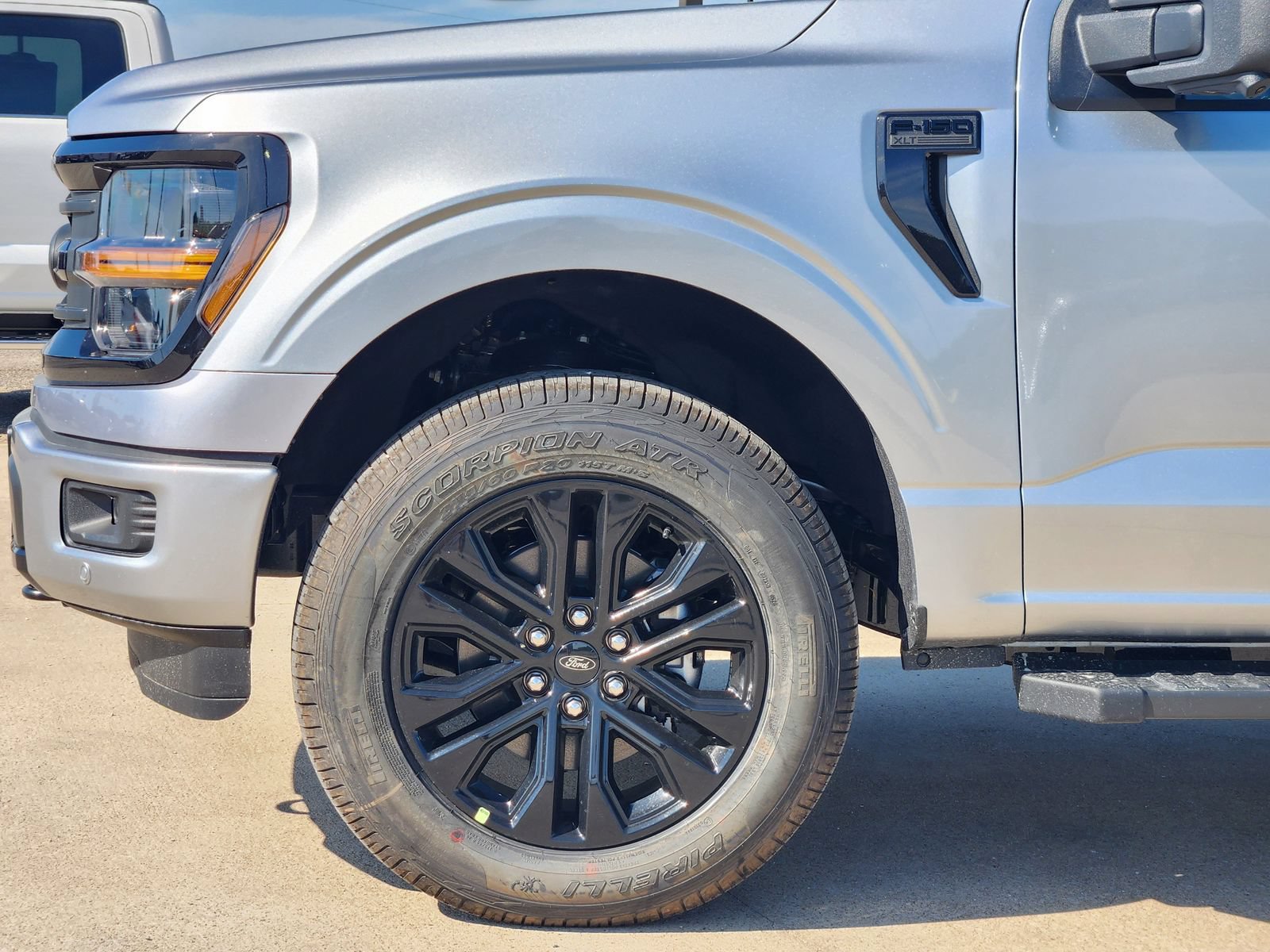 New 2026 Ford F150 XLT w/ Equipment Group 302A MID AWD/4WD image 9