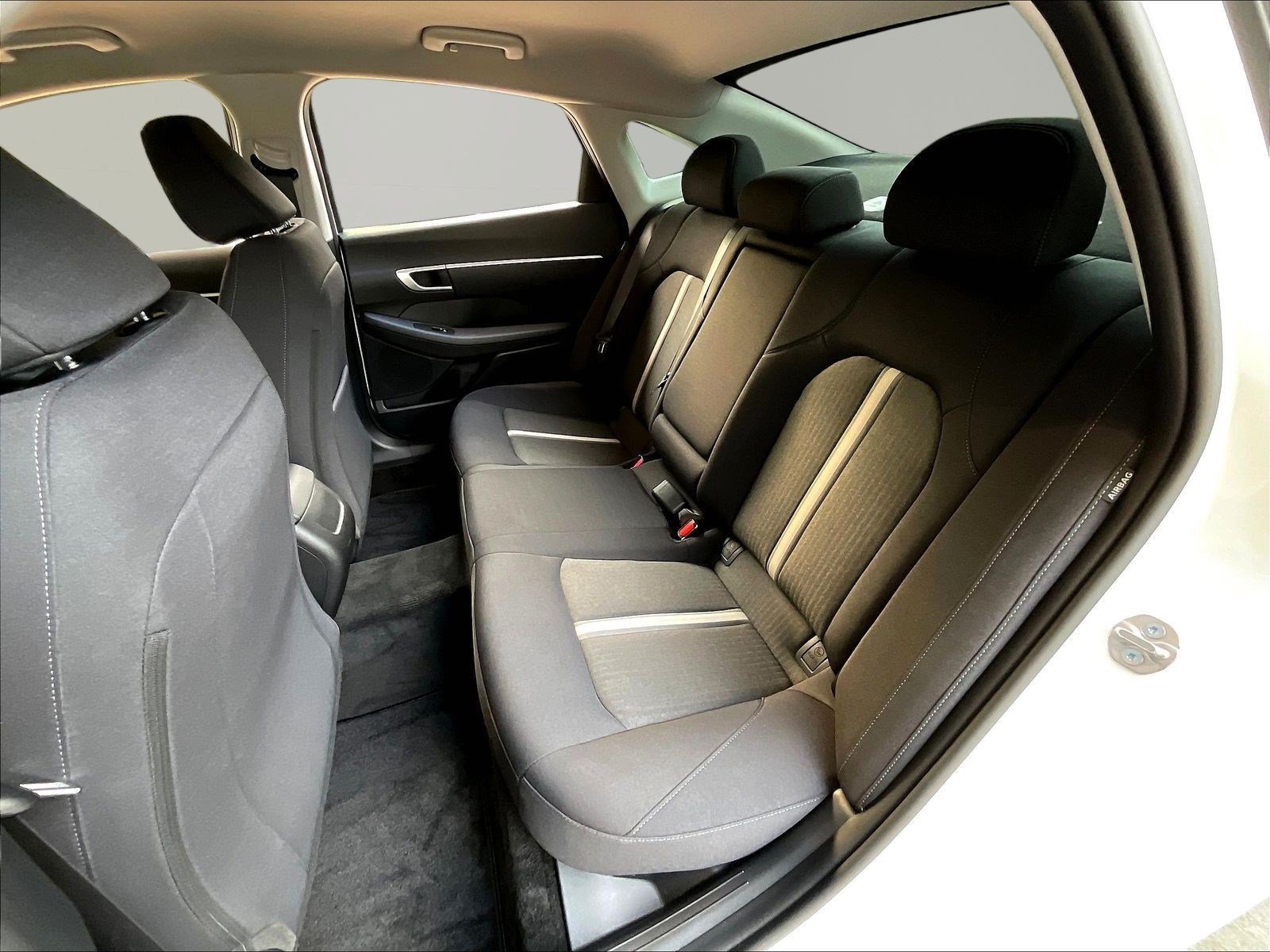 Used 2026 Hyundai Sonata SEL AWD/4WD image 21
