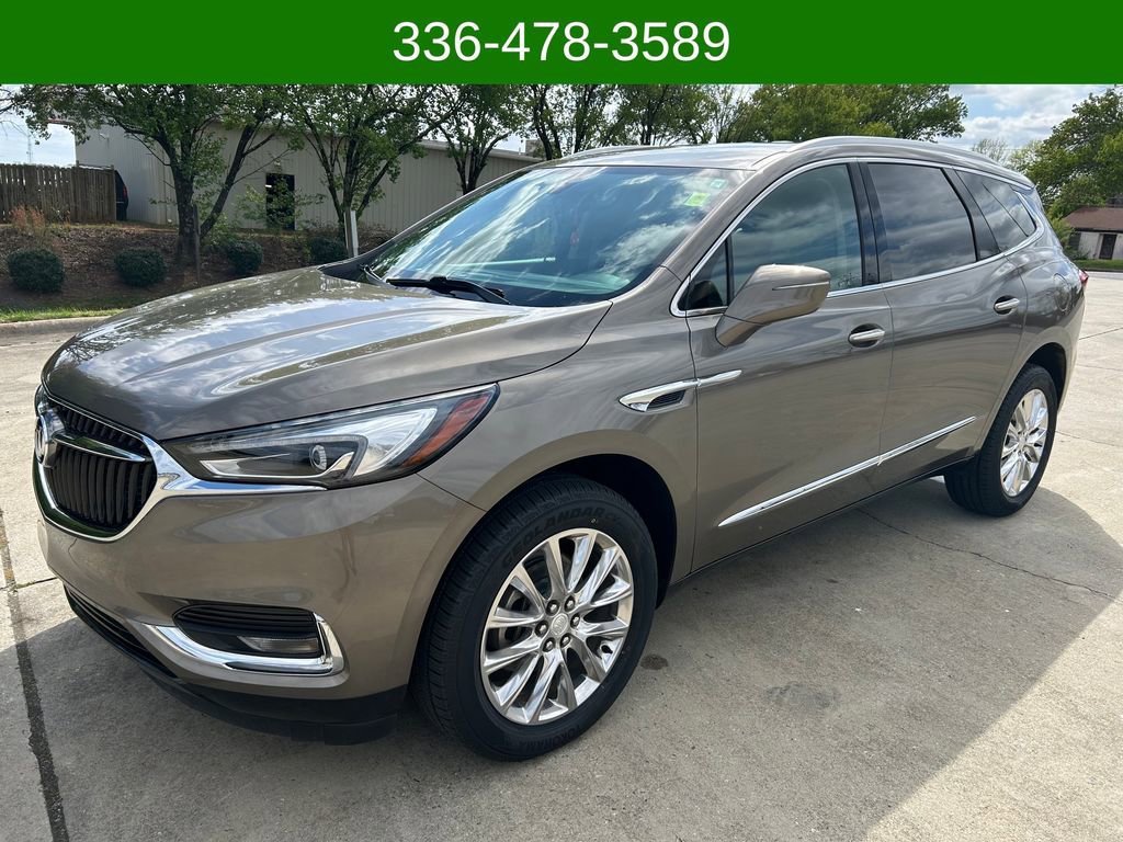 Used 2020 Buick Enclave Essence w/ Sound and Sites Package image 1