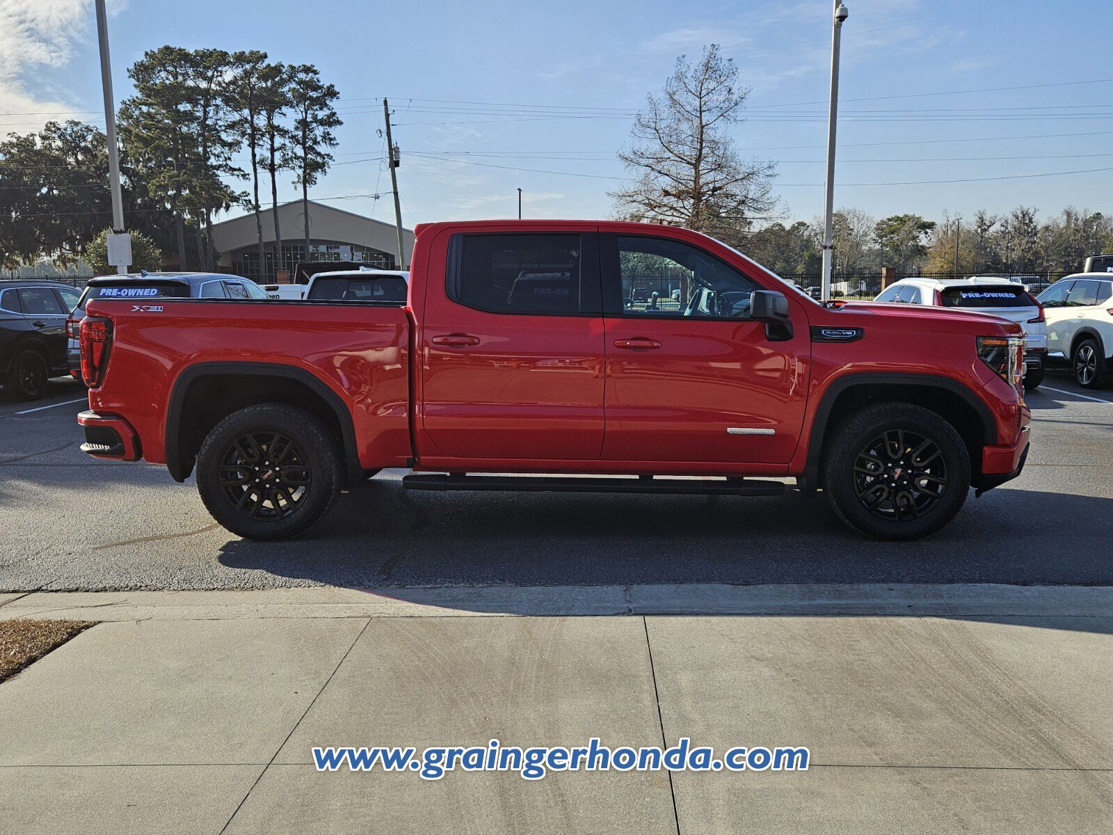 Used 2024 GMC Sierra 1500 Elevation image 6