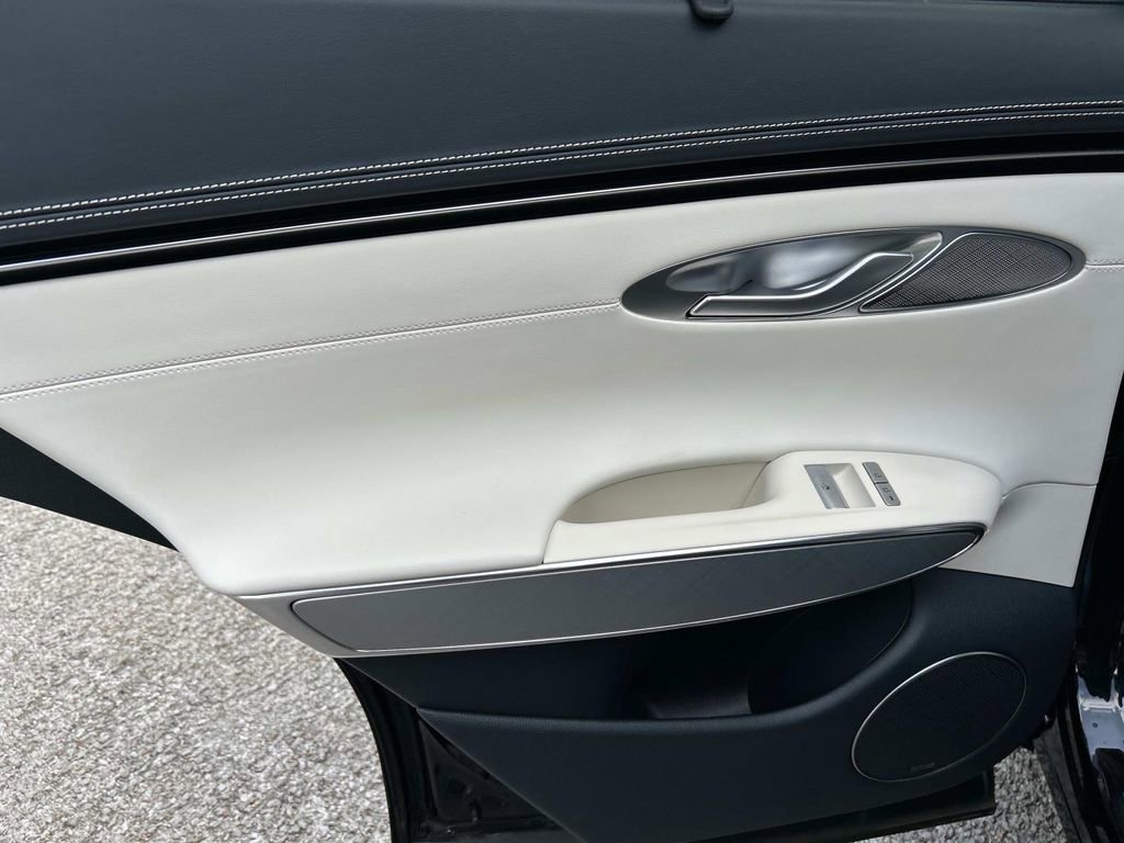 New 2025 Genesis Electrified GV70 Prestige w/ Prestige Package image 22