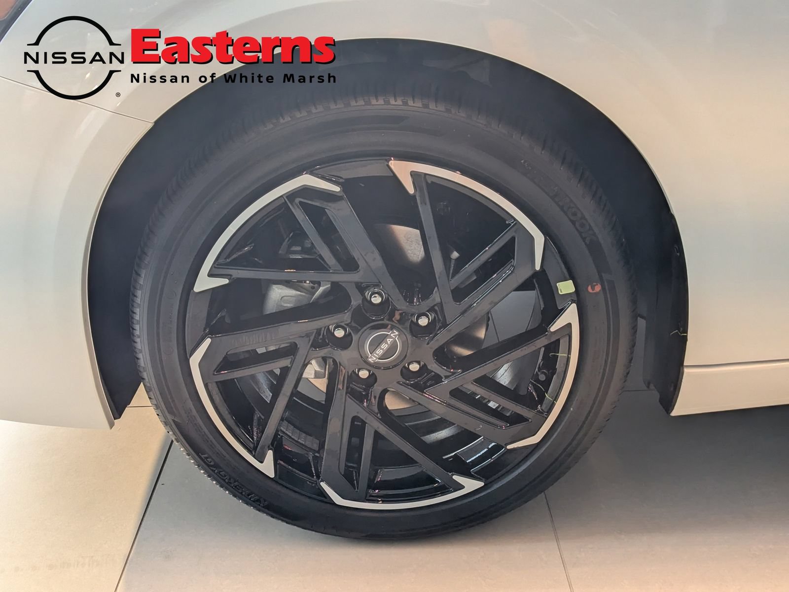New 2026 Nissan Sentra SR w/ SR Premium Package FWD image 26