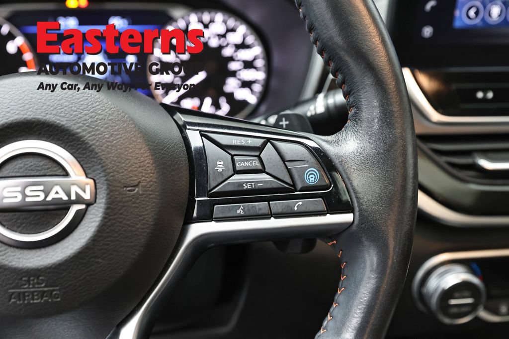 Used 2023 Nissan Altima 2.0 SR FWD image 16
