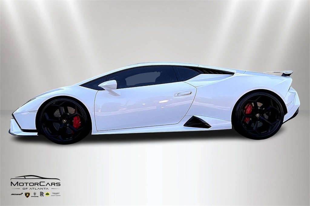 Used 2023 Lamborghini Huracan Tecnica image 4