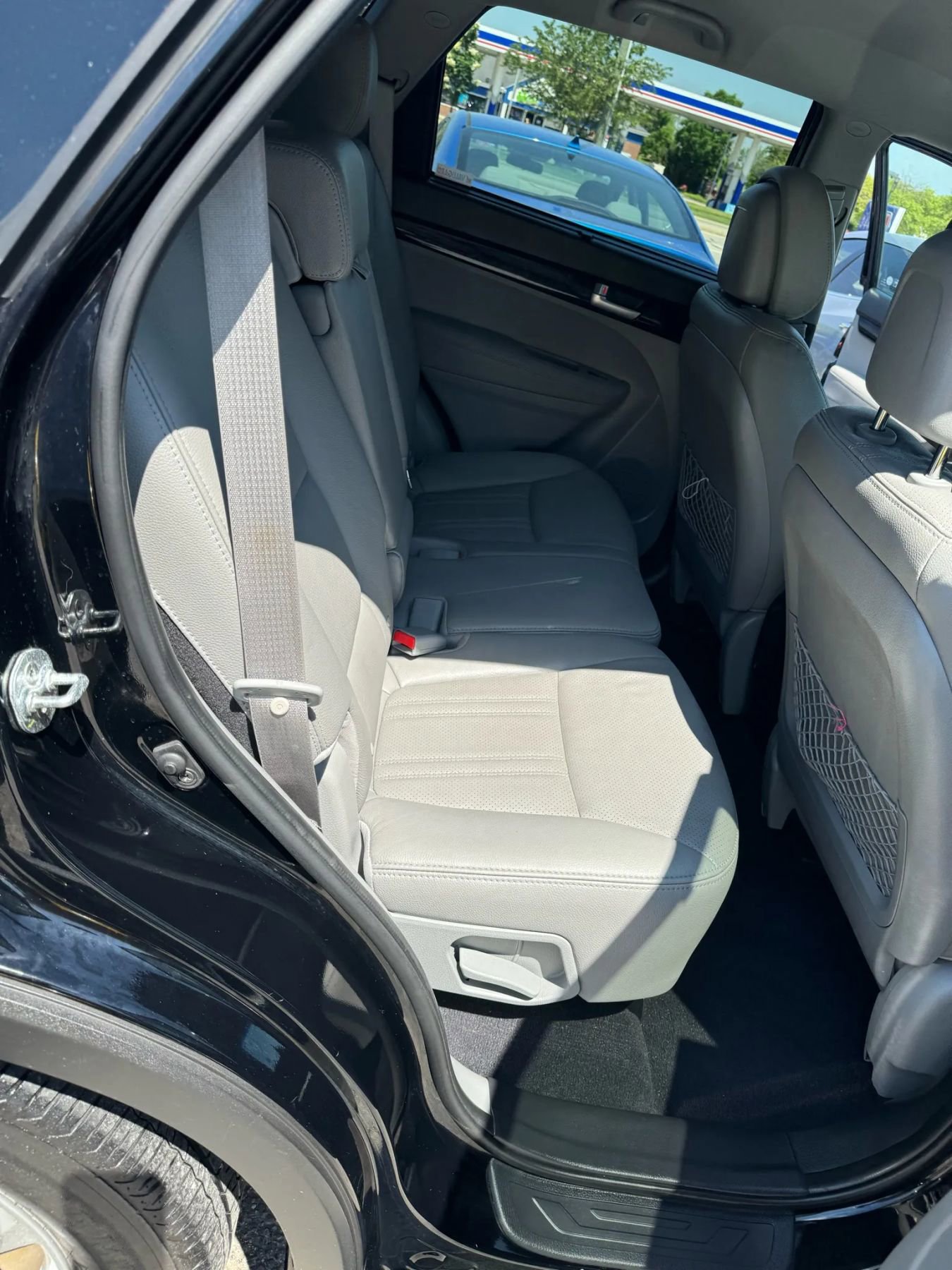 Used 2015 Kia Sorento LX image 17