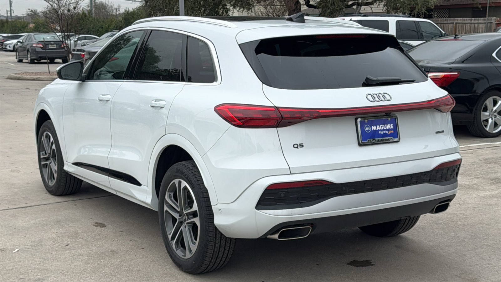 Used 2025 Audi Q5 Premium w/ Convenience Package AWD/4WD image 5