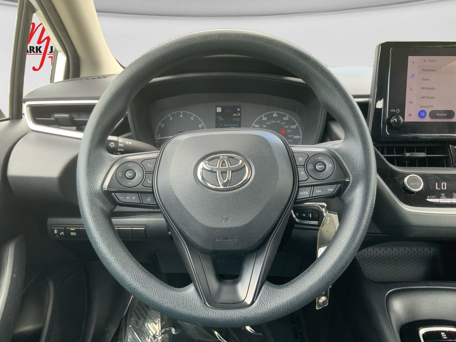 Used 2023 Toyota Corolla LE FWD image 38