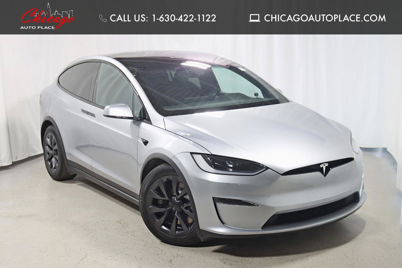 Used 2025 Tesla Model X image 1
