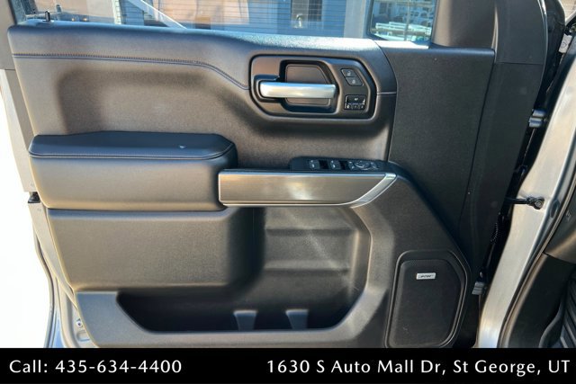 Used 2020 GMC Sierra 1500 AT4 w/ Off-Road Performance Package AWD/4WD image 14