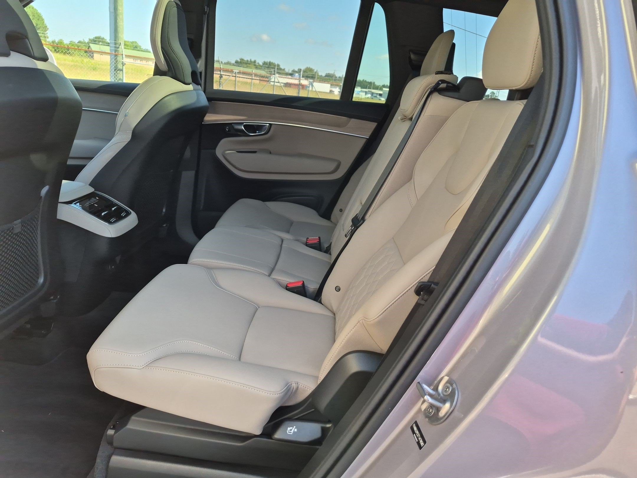 Used 2026 Volvo XC90 B6 Plus AWD/4WD image 30