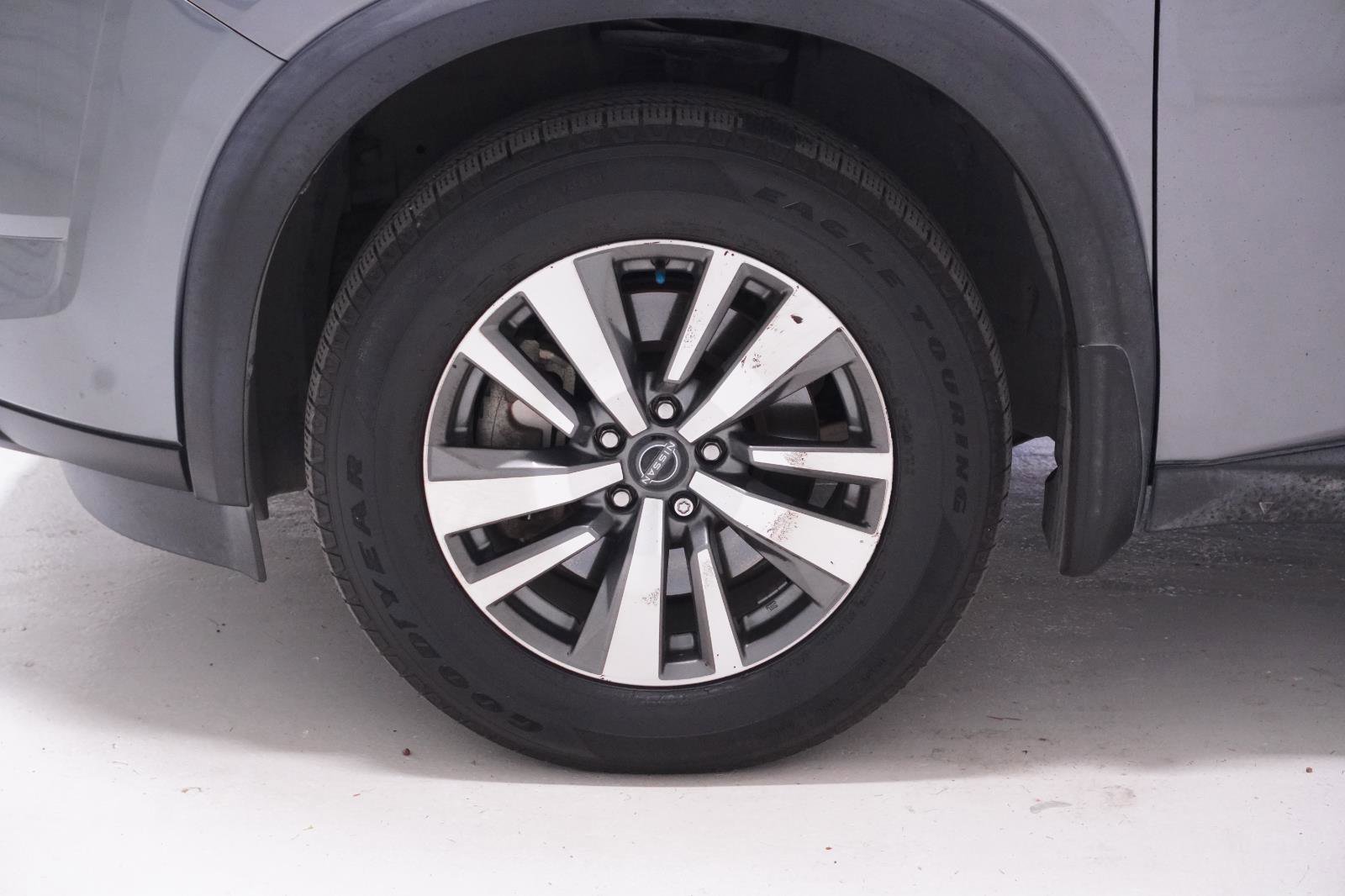 Used 2022 Nissan Pathfinder SL image 9