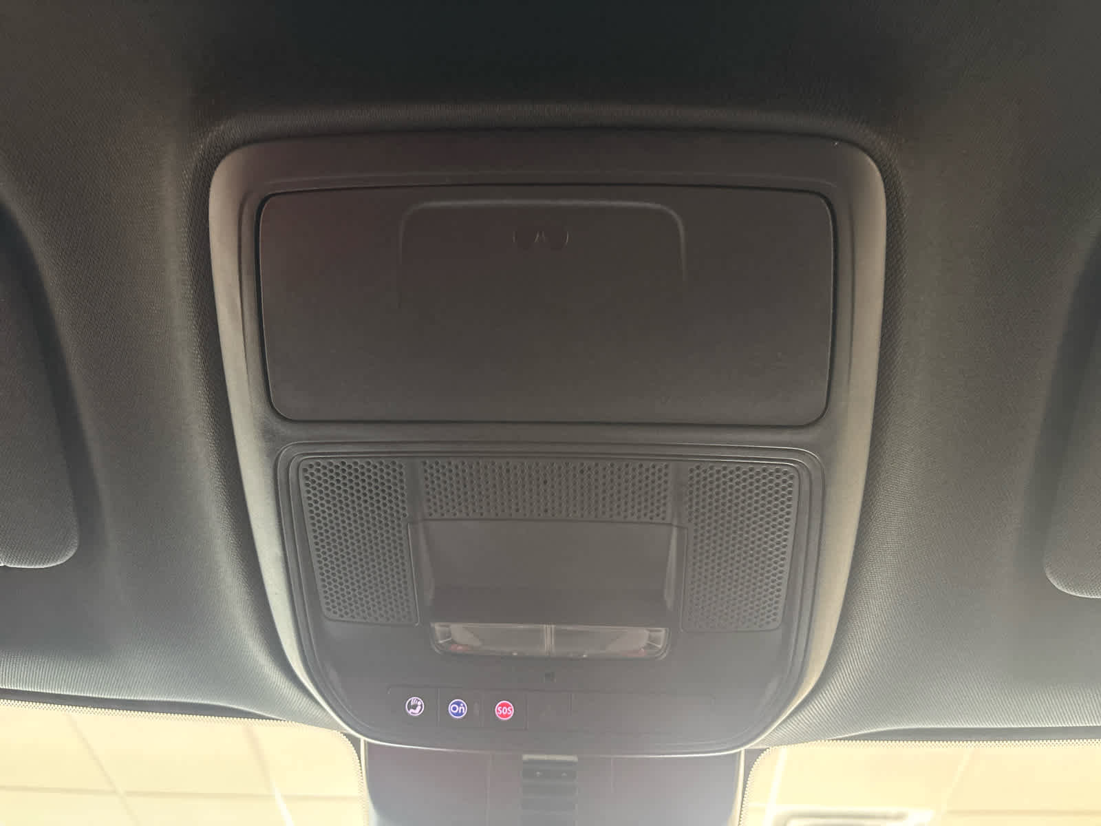 Used 2025 Buick Enclave Sport Touring w/ Power Package FWD image 28