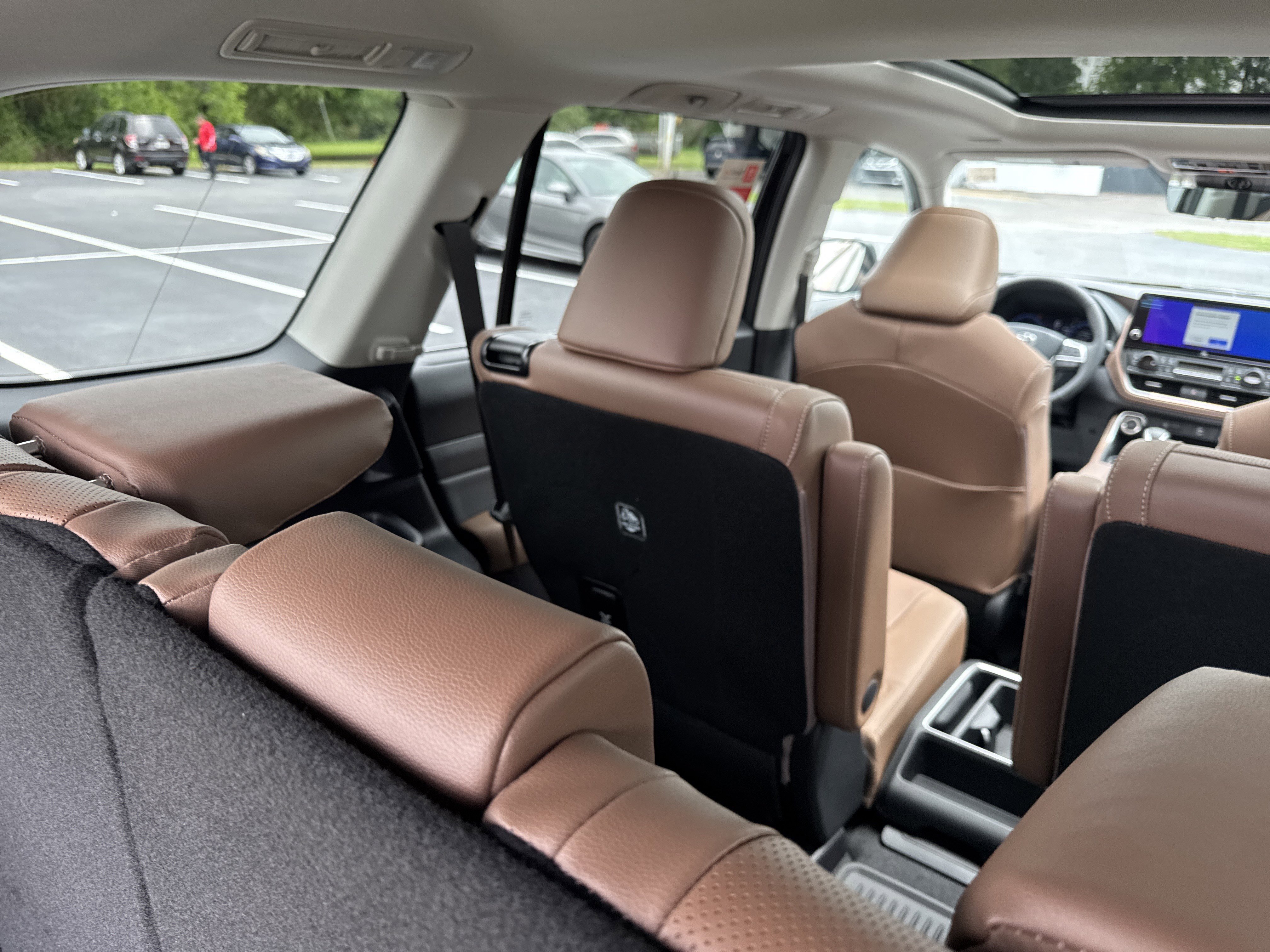 New 2026 Toyota Grand Highlander AWD image 31