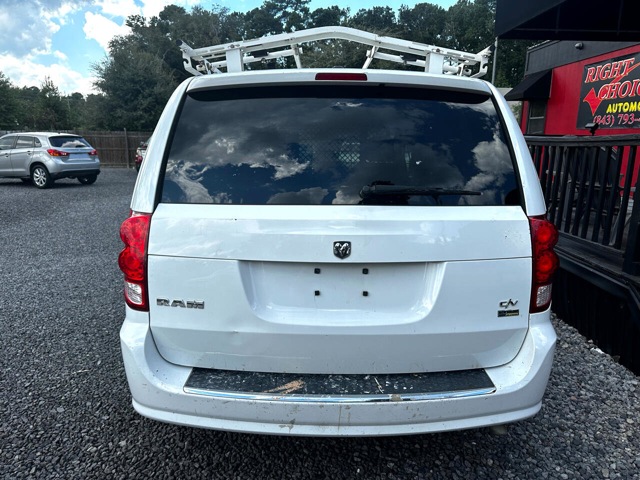 Used 2015 RAM C/V Tradesman w/ UConnect Hands-Free Group image 6