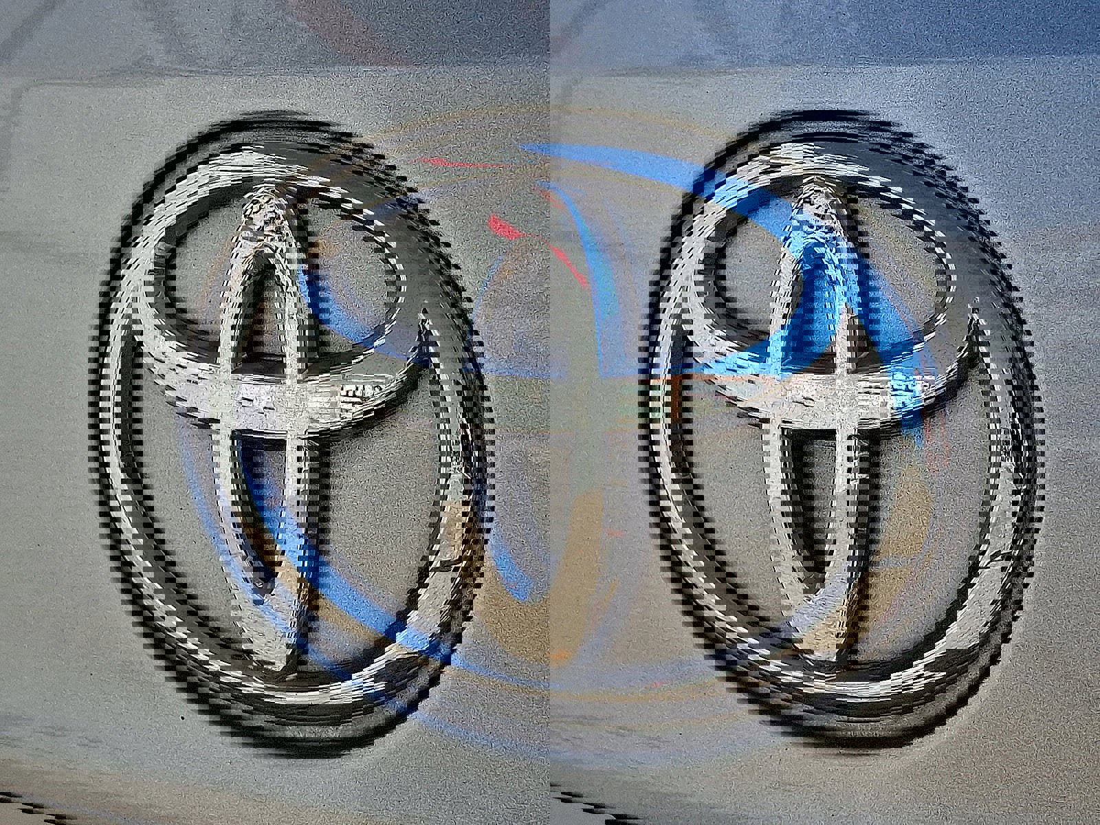 Certified 2024 Toyota Highlander LE image 29