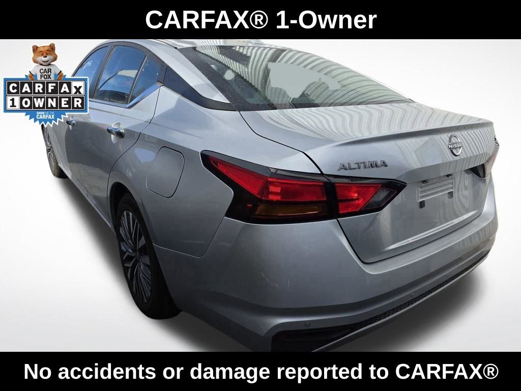 Used 2024 Nissan Altima 2.5 SV image 3