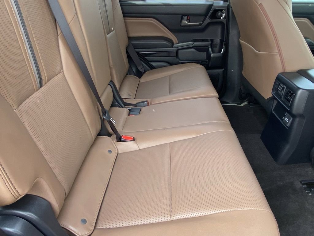 Certified 2025 Toyota 4Runner Limited image 19