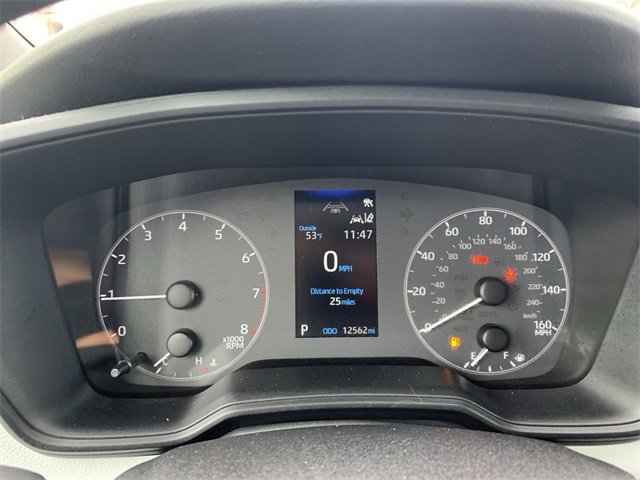 Used 2025 Toyota Corolla SE image 20