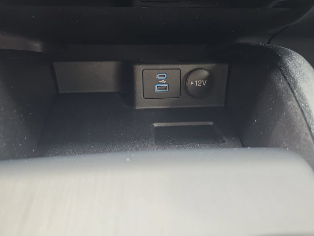 Used 2022 Ford Escape S AWD/4WD image 25